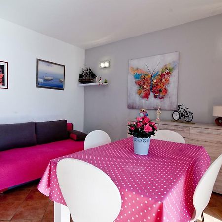 The Big Calm Apartment Stanici Exterior foto